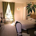 فندق Domaine Du Breuil