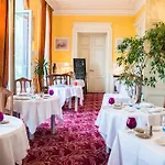 Domaine Du Breuil فندق