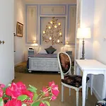Domaine Du Breuil فندق