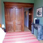 Domaine Du Breuil فندق
